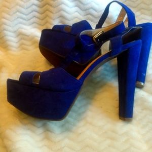Ladies Blue slingback heels